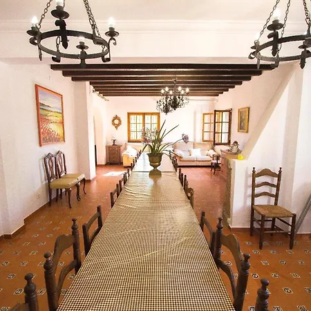 Villa Catalunya Casas: Spacious Vera Up To 24 Guests, A Short Drive To Blanes! Girona